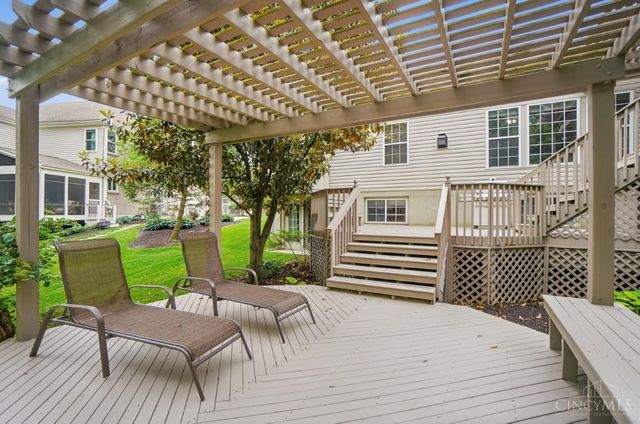 5594 Crestwood Drive, Mason, OH 45040