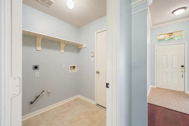 5827 Willow Park Drive, Richmond, TX 77469