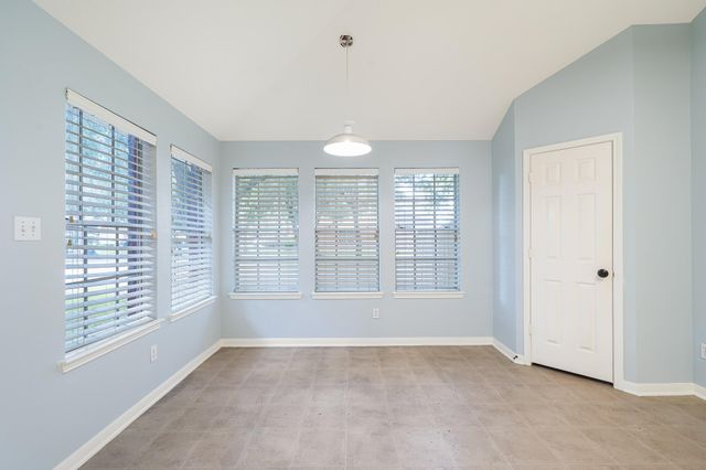 5827 Willow Park Drive, Richmond, TX 77469