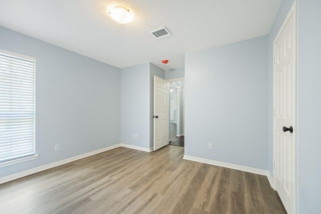 5827 Willow Park Drive, Richmond, TX 77469