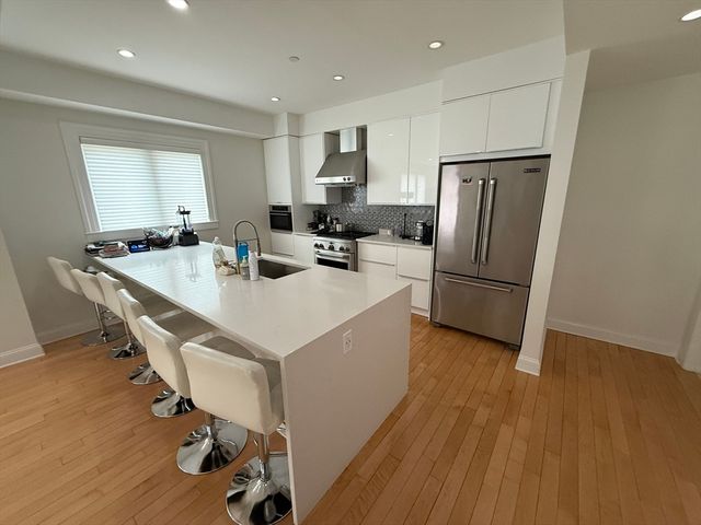 201 Freeman Street A7, Brookline, MA 02446