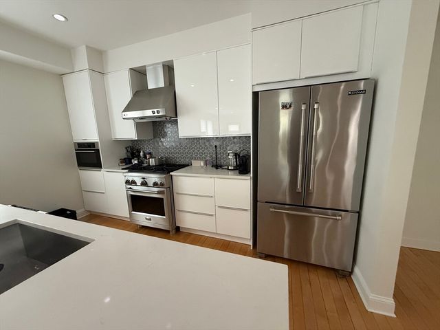 201 Freeman Street A7, Brookline, MA 02446