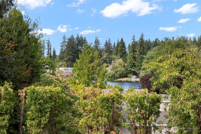 3611 Shelby Road, Lynnwood, WA 98087