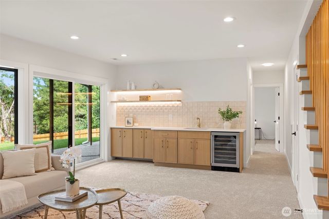 3611 Shelby Road, Lynnwood, WA 98087