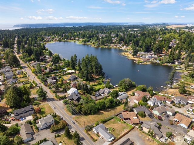 3611 Shelby Road, Lynnwood, WA 98087
