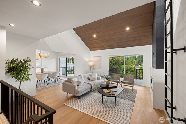3611 Shelby Road, Lynnwood, WA 98087