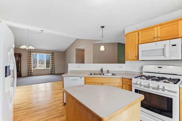 25825 106th Street NW, Zimmerman, MN 55398