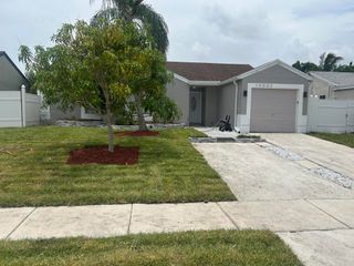 19002 Cloud Lake Circle, Boca Raton, FL 33496