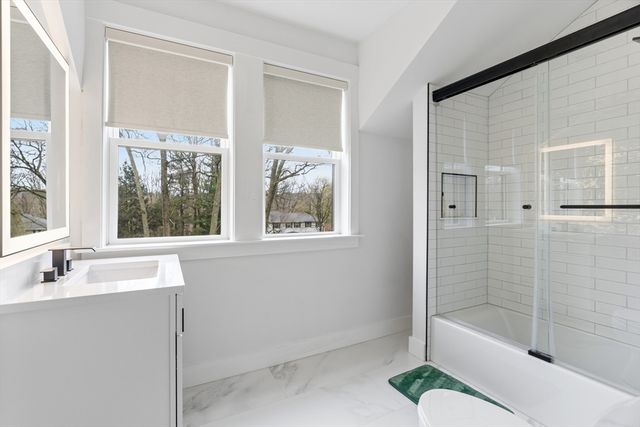7 Circle Drive, Dover, MA 02030