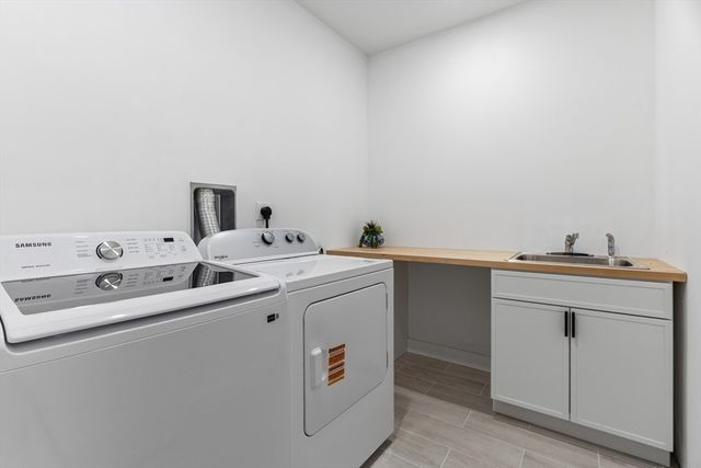 7 Circle Drive, Dover, MA 02030