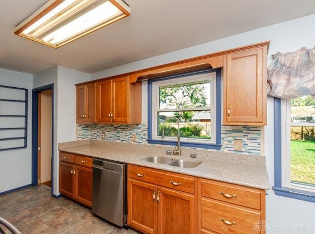 519 Lewis Drive, Fairborn, OH 45324