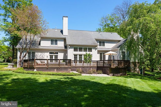 23 DERWENT DR, Princeton, NJ 08540