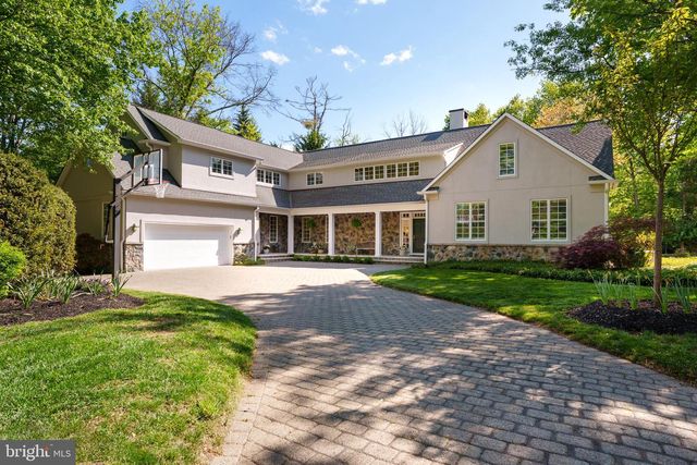 23 DERWENT DR, Princeton, NJ 08540