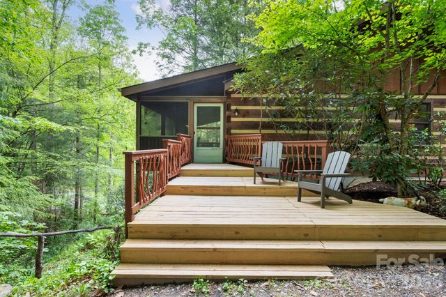 14 Weeping Cherry Forest Road, Fairview, NC 28730