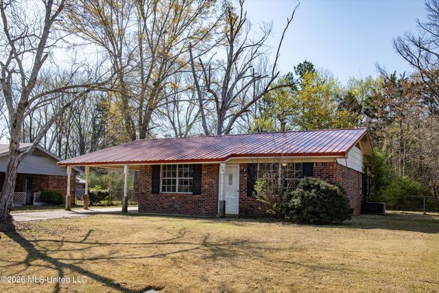 133 Montana Drive, Verona, MS 38801