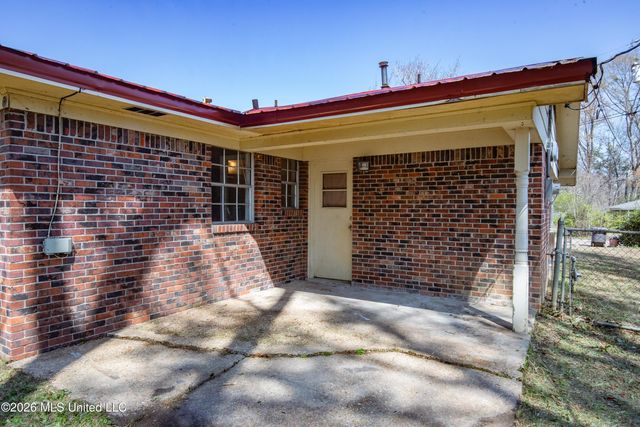 133 Montana Drive, Verona, MS 38801