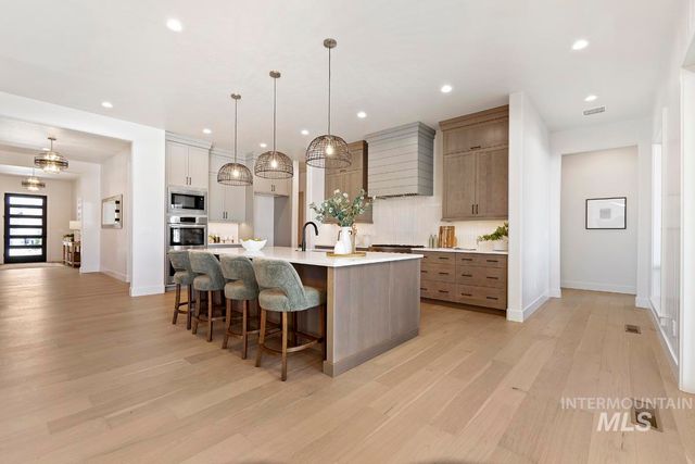 13567 N Ruffed Grouse Ct, Boise, ID 83714