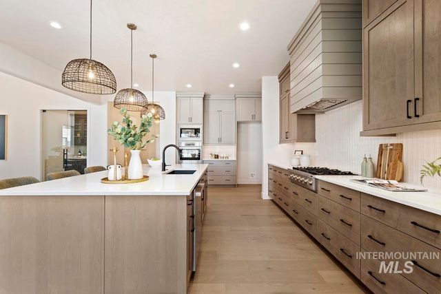 13567 N Ruffed Grouse Ct, Boise, ID 83714