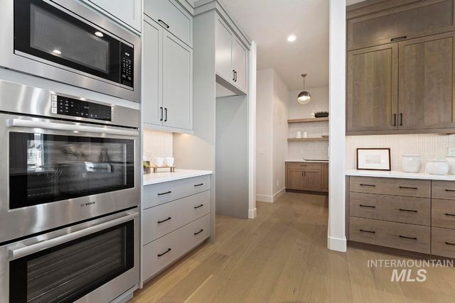 13567 N Ruffed Grouse Ct, Boise, ID 83714