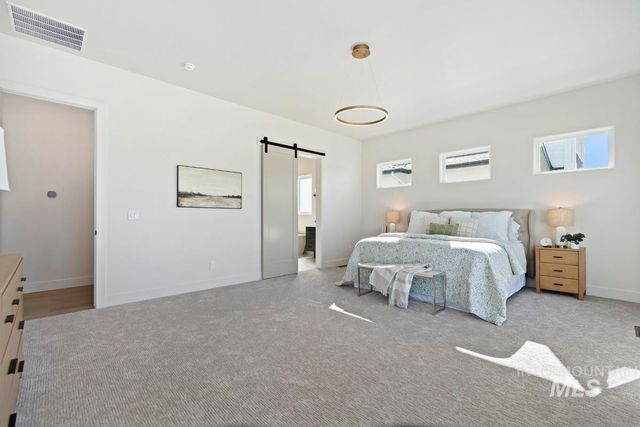 13567 N Ruffed Grouse Ct, Boise, ID 83714