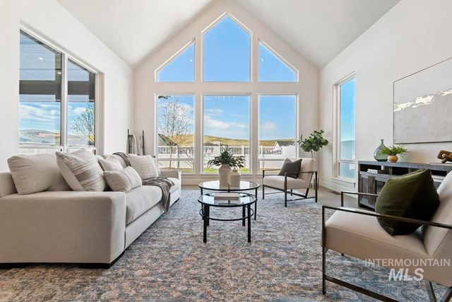 13567 N Ruffed Grouse Ct, Boise, ID 83714