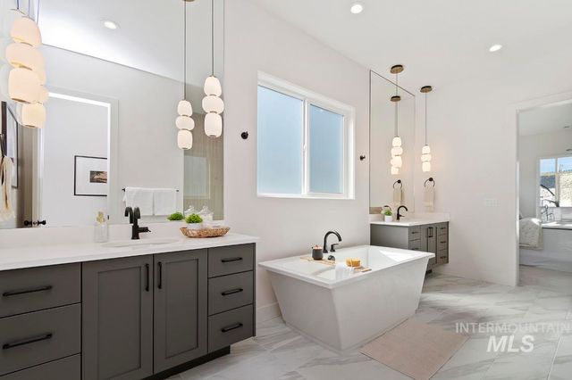 13567 N Ruffed Grouse Ct, Boise, ID 83714