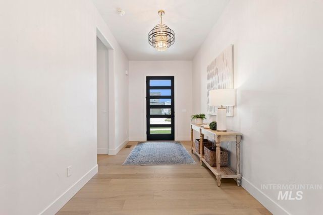 13567 N Ruffed Grouse Ct, Boise, ID 83714