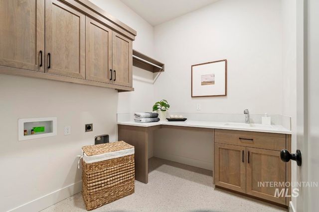 13567 N Ruffed Grouse Ct, Boise, ID 83714