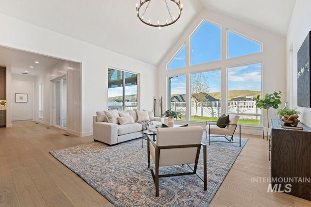 13567 N Ruffed Grouse Ct, Boise, ID 83714