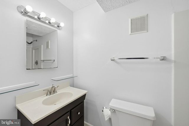 8511 KOLUDER CT, Lorton, VA 22079