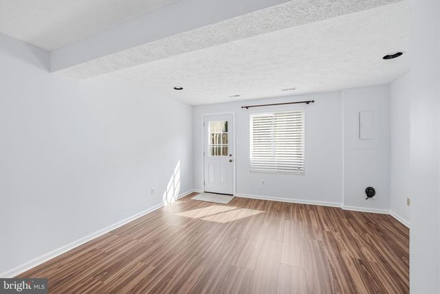 8511 KOLUDER CT, Lorton, VA 22079