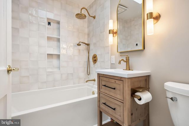 113 W ALBERTSON AVE, Haddon Township, NJ 08108