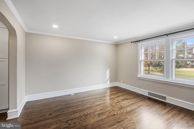 113 W ALBERTSON AVE, Haddon Township, NJ 08108