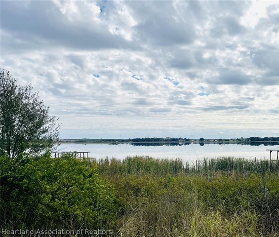 1037 W Lake Damon Drive, Avon Park, FL 33825