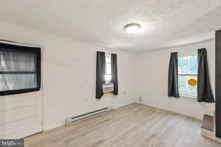 5362 GERMAIN ST, Stephens City, VA 22655
