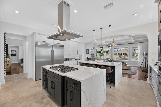 713 ISLEBAY DRIVE, Apollo Beach, FL 33572