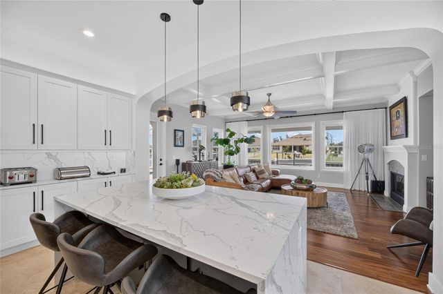 713 ISLEBAY DRIVE, Apollo Beach, FL 33572