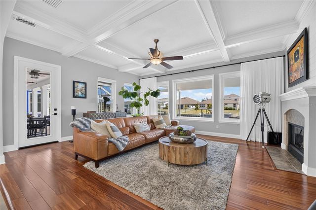 713 ISLEBAY DRIVE, Apollo Beach, FL 33572