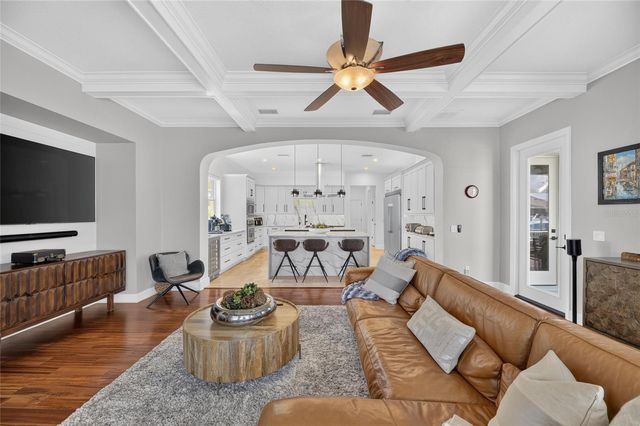 713 ISLEBAY DRIVE, Apollo Beach, FL 33572