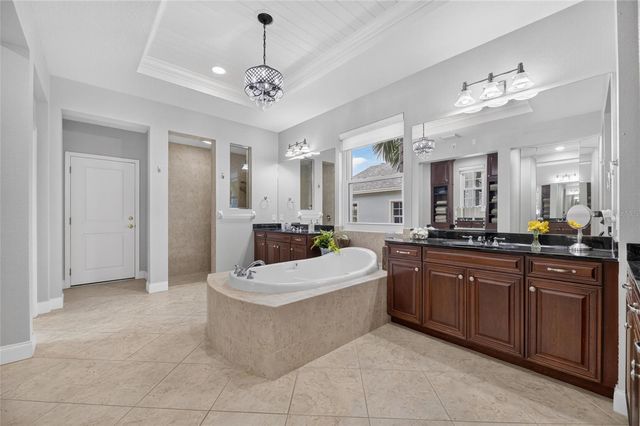 713 ISLEBAY DRIVE, Apollo Beach, FL 33572