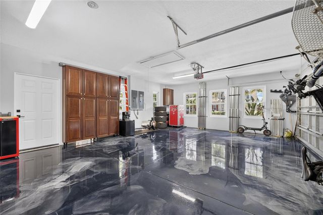 713 ISLEBAY DRIVE, Apollo Beach, FL 33572