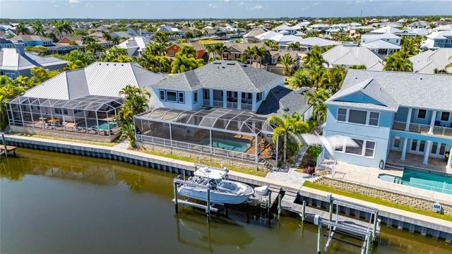 713 ISLEBAY DRIVE, Apollo Beach, FL 33572