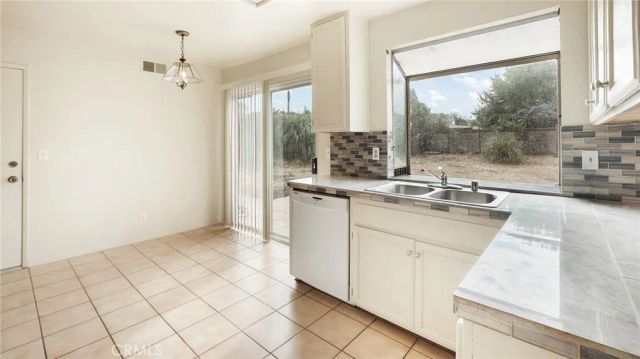42126 Roanoake Street, Temecula, CA 92591