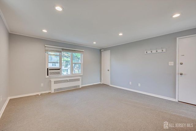 29-B Garfield Park, Edison, NJ 08837