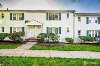 29-B Garfield Park, Edison, NJ 08837