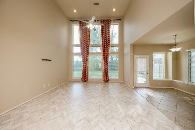 4019 Windmill Creek Drive, Richmond, TX 77407