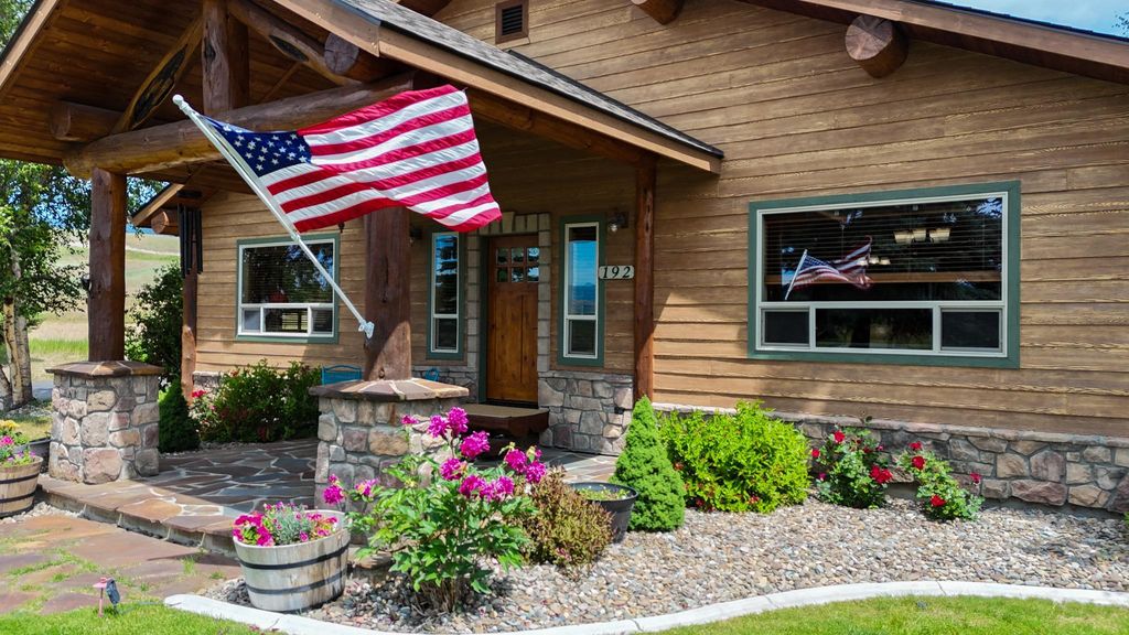 192 Leonard Lane, Eureka, MT 59917 photo 3