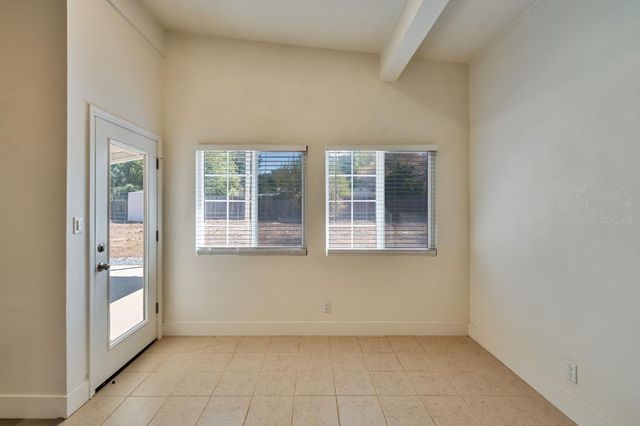 2520 Mission Ave, Carmichael, CA 95608