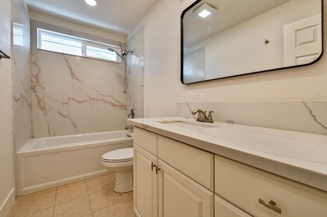 2520 Mission Ave, Carmichael, CA 95608