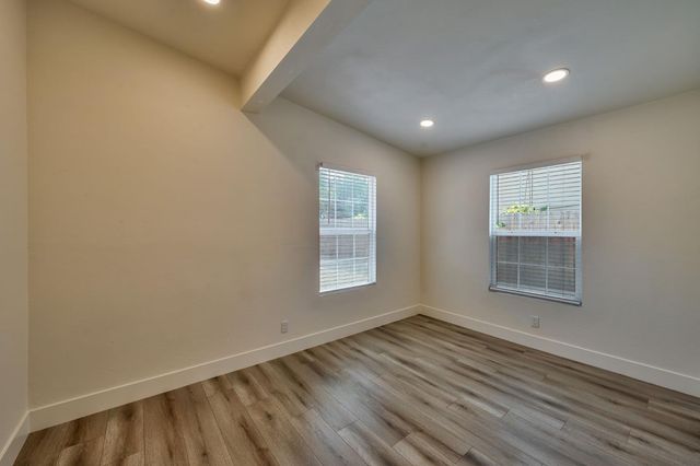 2520 Mission Ave, Carmichael, CA 95608
